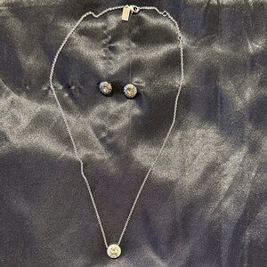 Elegant Silver Coach Necklace and Earring Set